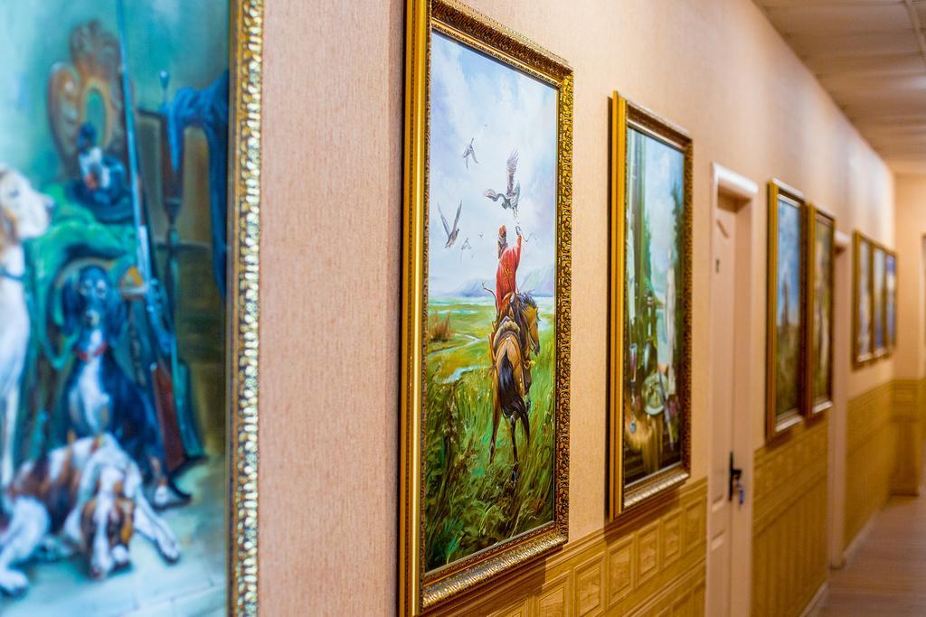 Art Hotel Izmaïl Esterno foto